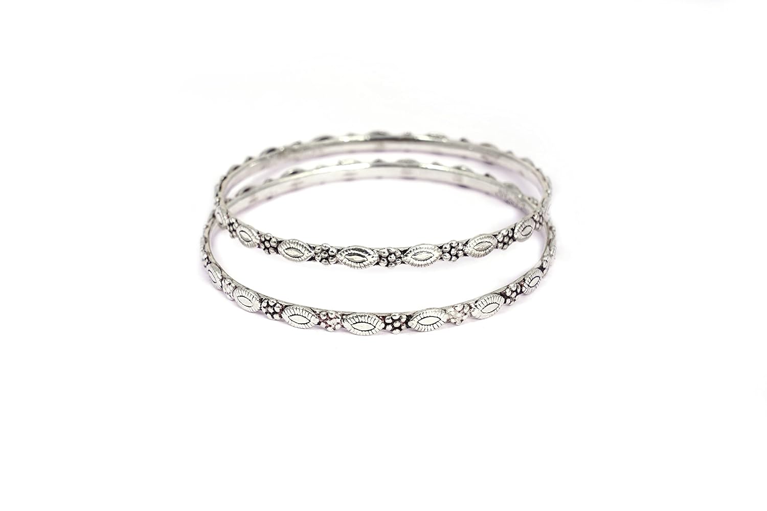 Shyle 925 Sterling Silver Bangle/Bracelet, Adya Fine Flower Leaf Bangle, Well Stamped with 92.5, Traditional Silver Jewell...