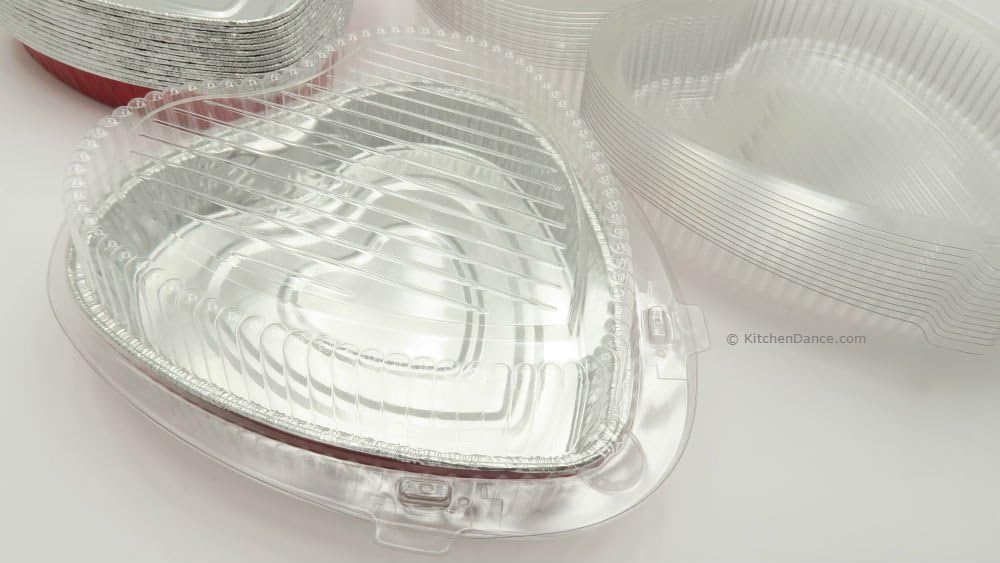 Inline Plastics 100 Count Heart Shaped Clamshell Containers 8 1/2" x 8 1/2' x 3 3/4"