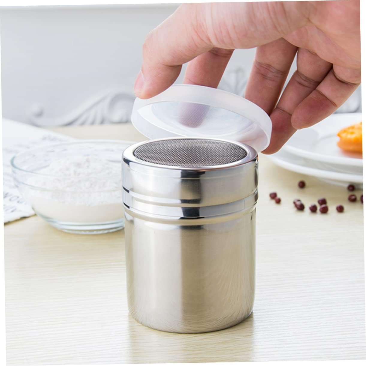 3pcs Stainless Steel Seasoning Shaker Fine Mesh Powder Shaker for Sugar Cocoa and Pepper for Baking Cooking and Decorating Desserts Lid