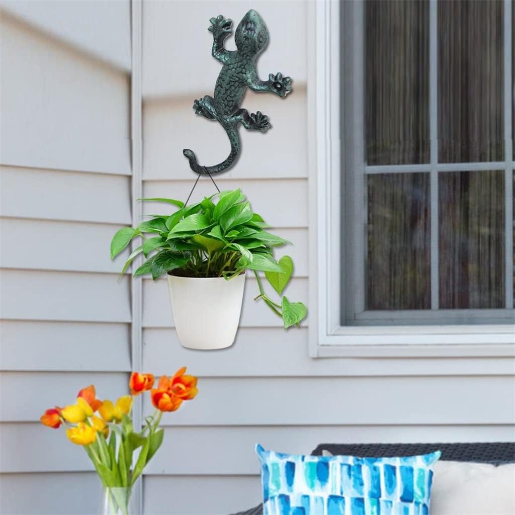 Vintage Cast Iron Wall Hook Gecko Cloth Hook Cabinet Knob Wall Mount Antique Decor Garden Hook Wall Decor