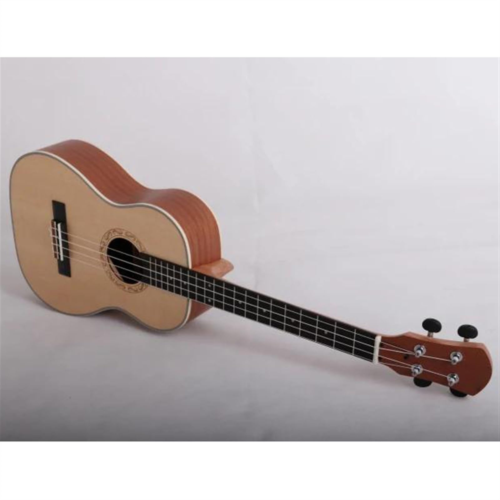 Ukulele Strumento Musicale Ukulele Baritono Da 30 Pollici Con Parte Superiore In Abete Corpo In Legno Di Sapele 4 Corde Ukulele Strumento Per Chitarra