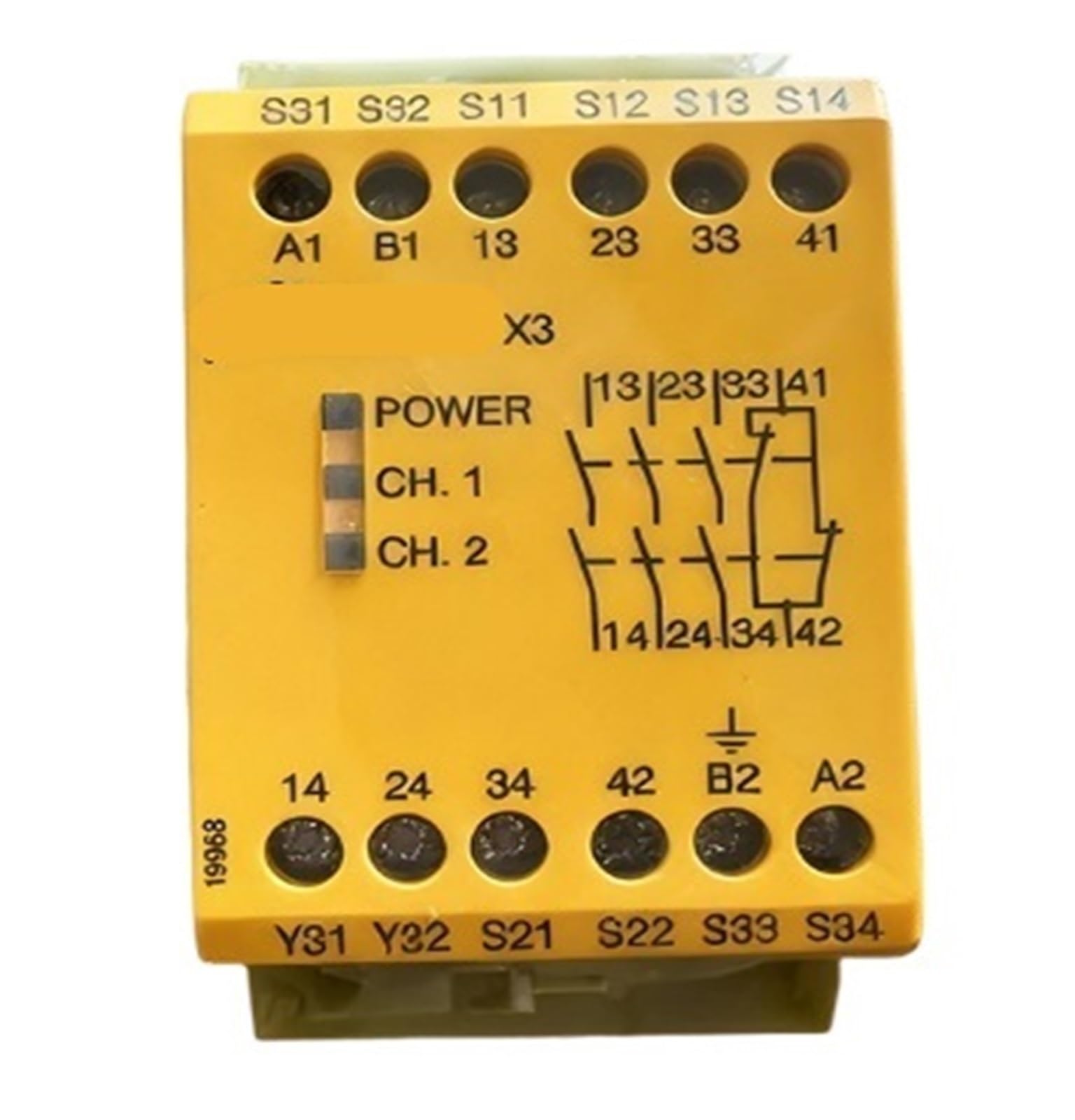 YMUGUEGH 774310 relay PNOZX3 24VAC 24VDC 3n/o 1n/c 1so