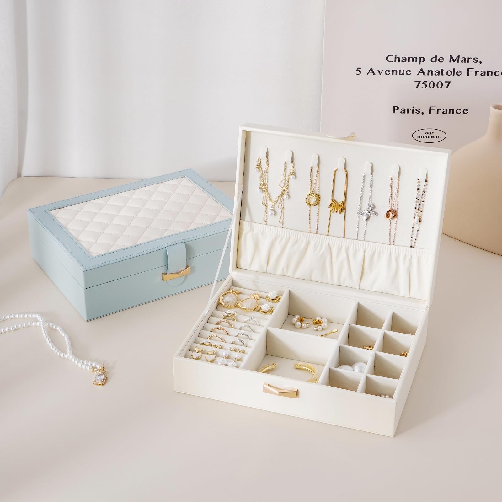 CASEGRACE Boîte à Bijoux En Cuir Synthétique Avec Motif Livre Magique Pour Boucles D'oreilles, Bracelets, Colliers, Bagues De Rangement Pour Femme