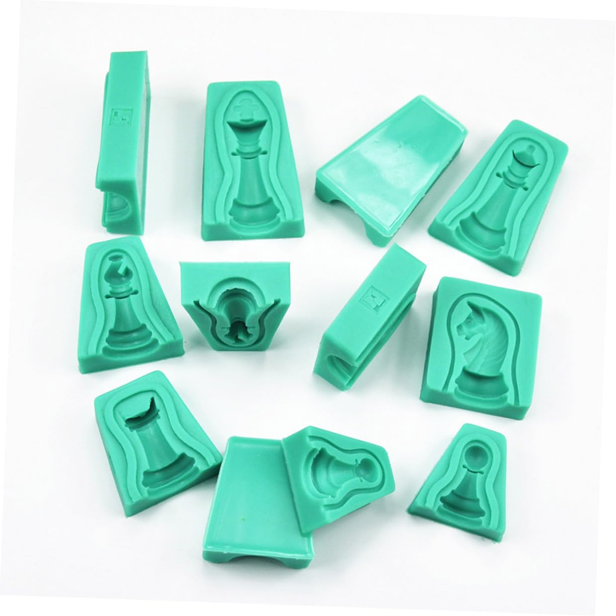 GLEAVI 12 Pièces Moules à Chocolat En Silicone 3d Forme D'échecs, Moules à Pâtisserie Créatifs, Résistants Et Faciles à, Pour Amateurs Et Professionnels, Cuisson Maison Et Décora