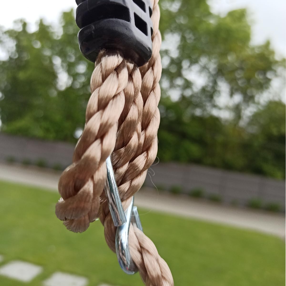 TRIBECCO® Cuna de columpio para bebé 3-12 años – ajustable en altura, con cinturón de seguridad y barra, para interior y exterior, resistente a la intemperie, probado según EN 71, hasta 50 kg, asiento
