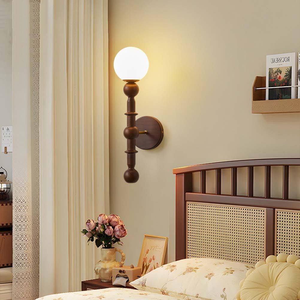 AoLa Holz Wandleuchte E27 Vintage Wandlampe Innen mit Kugel Glas Lampenschirm Nachttischlampe Rund Holz Gestell Retro Industriell Deko Lampe für Schlafzimmer Wohnzimmer Flur Treppe