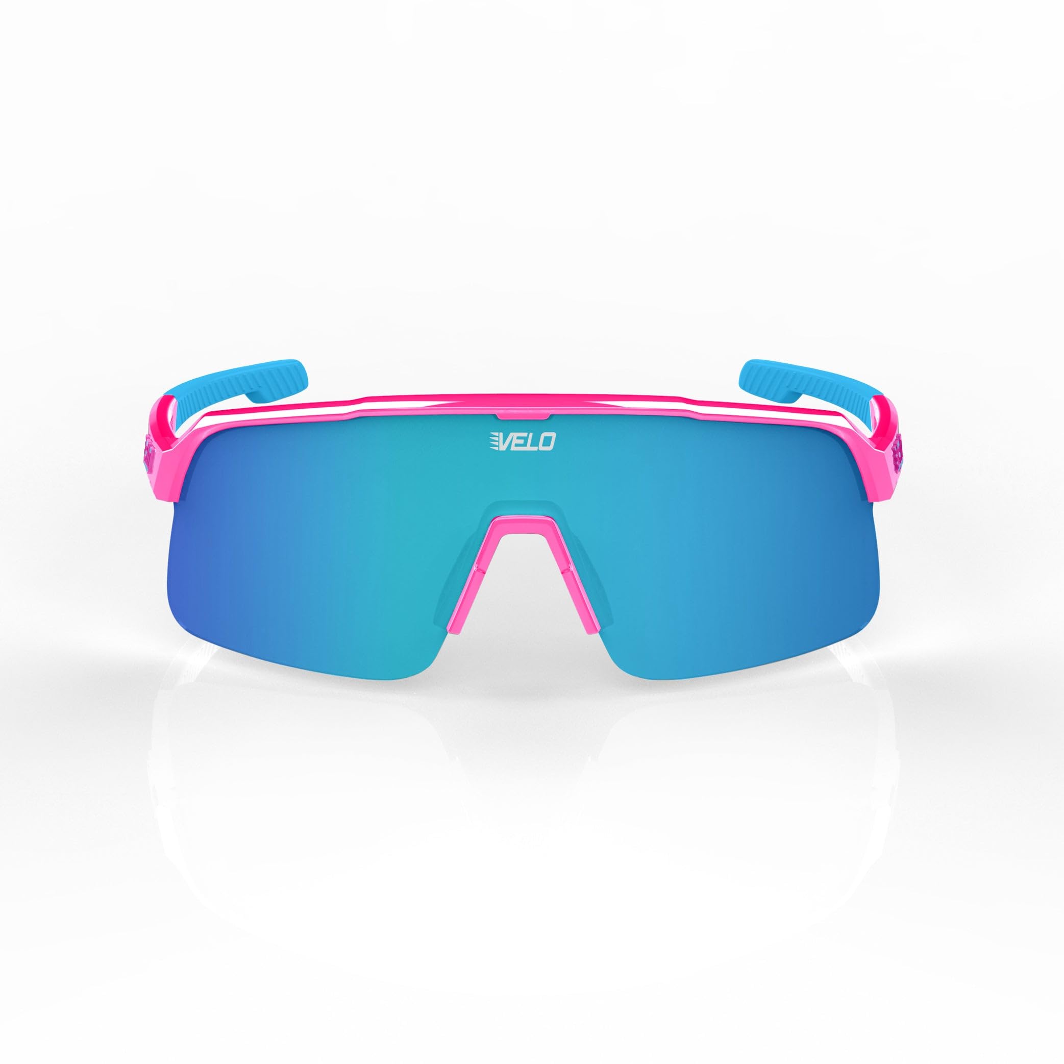 VELO Shades - Slider - Baseball/Softball Sonnenbrille - von Jax beim Bullpen Training