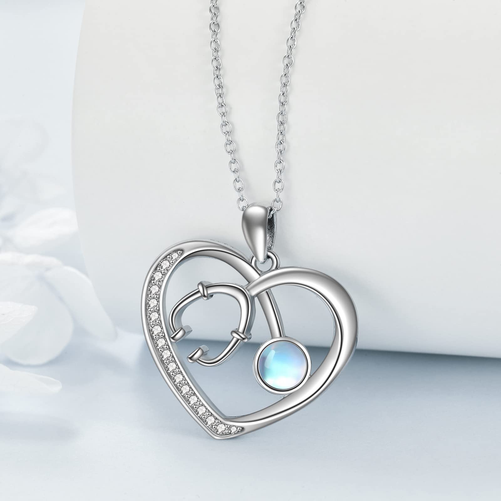 DAYLINLOVE Collar Estetoscopio Plata Ley 925 Regalos Enfermera Collar Colgante En Forma Corazón Piedra Lunar Joyería Enfermería Regalos para Enfermera Médico Estudiante Medicina