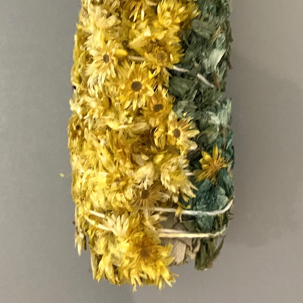 VIE Sage Smudge Stick 4" (White Sage, Green and Yellow Sinuata 4"), Natural - Image 2