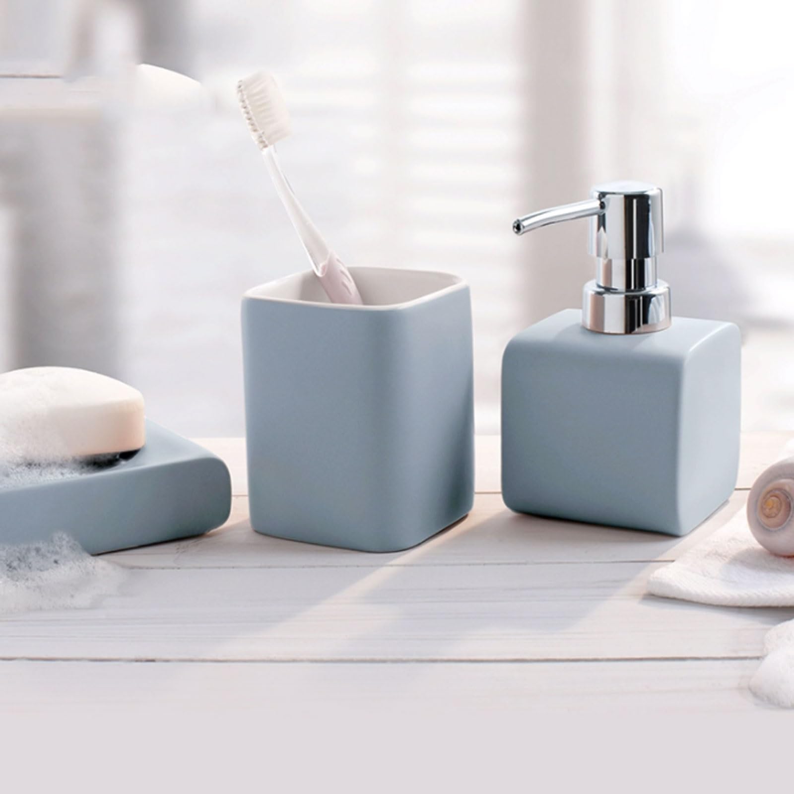 Ceramiczny dozownik mydła 238 ml z plastikową głowicą pompki, gładkie błyszczące wykończenie, zaokrąglone miękkie krawędzie, blat (Wei)