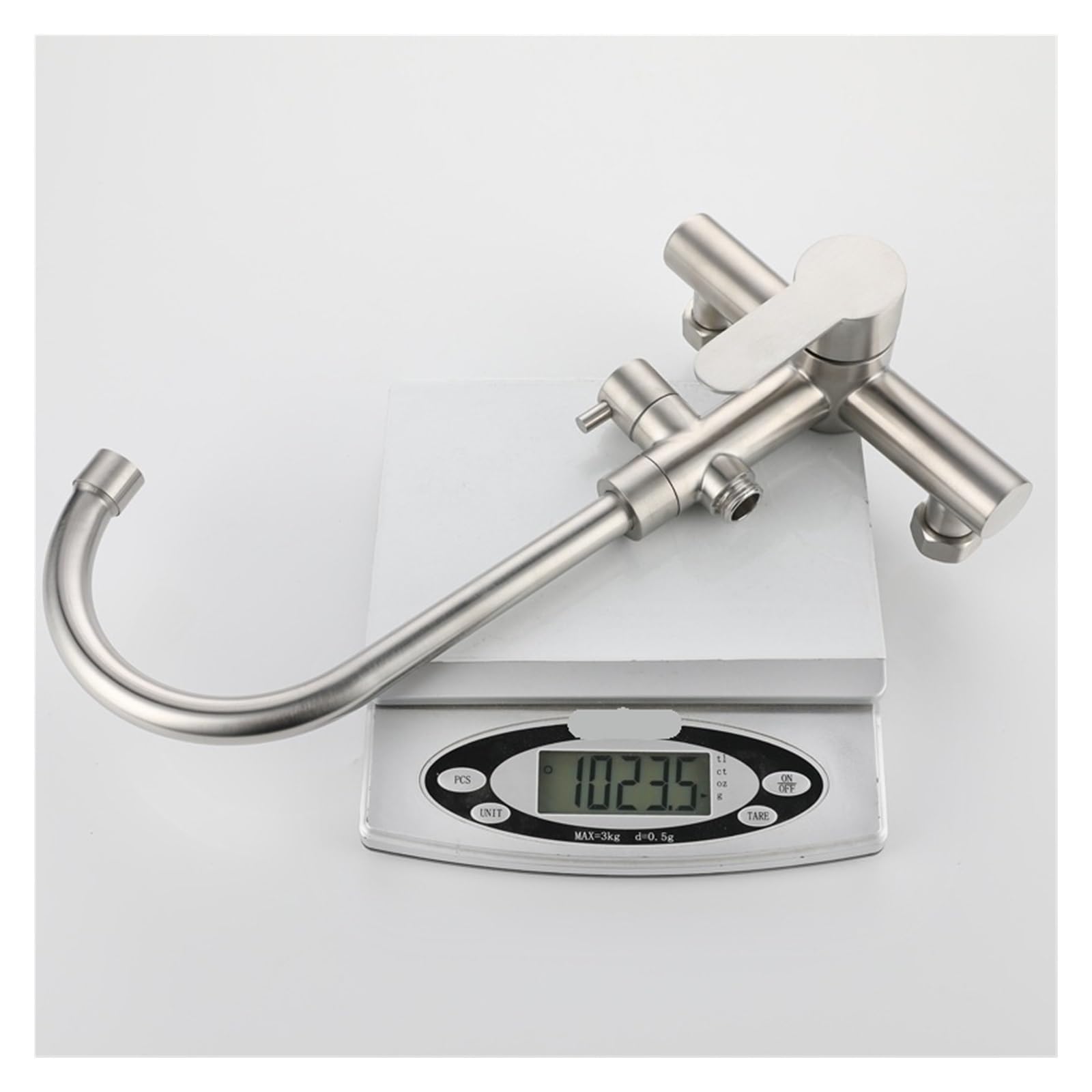 1 Uds. Grifo de cocina mezclado en frío y caliente de doble orificio de acero inoxidable 304, grifo giratorio de lavandería for balcón montado en la pared con pistola pulverizadora