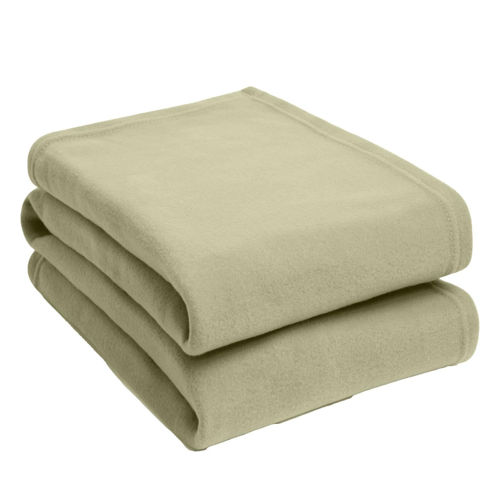 150cm Lightweight Yoga Fleece Blanket (Sage Green) — image 1