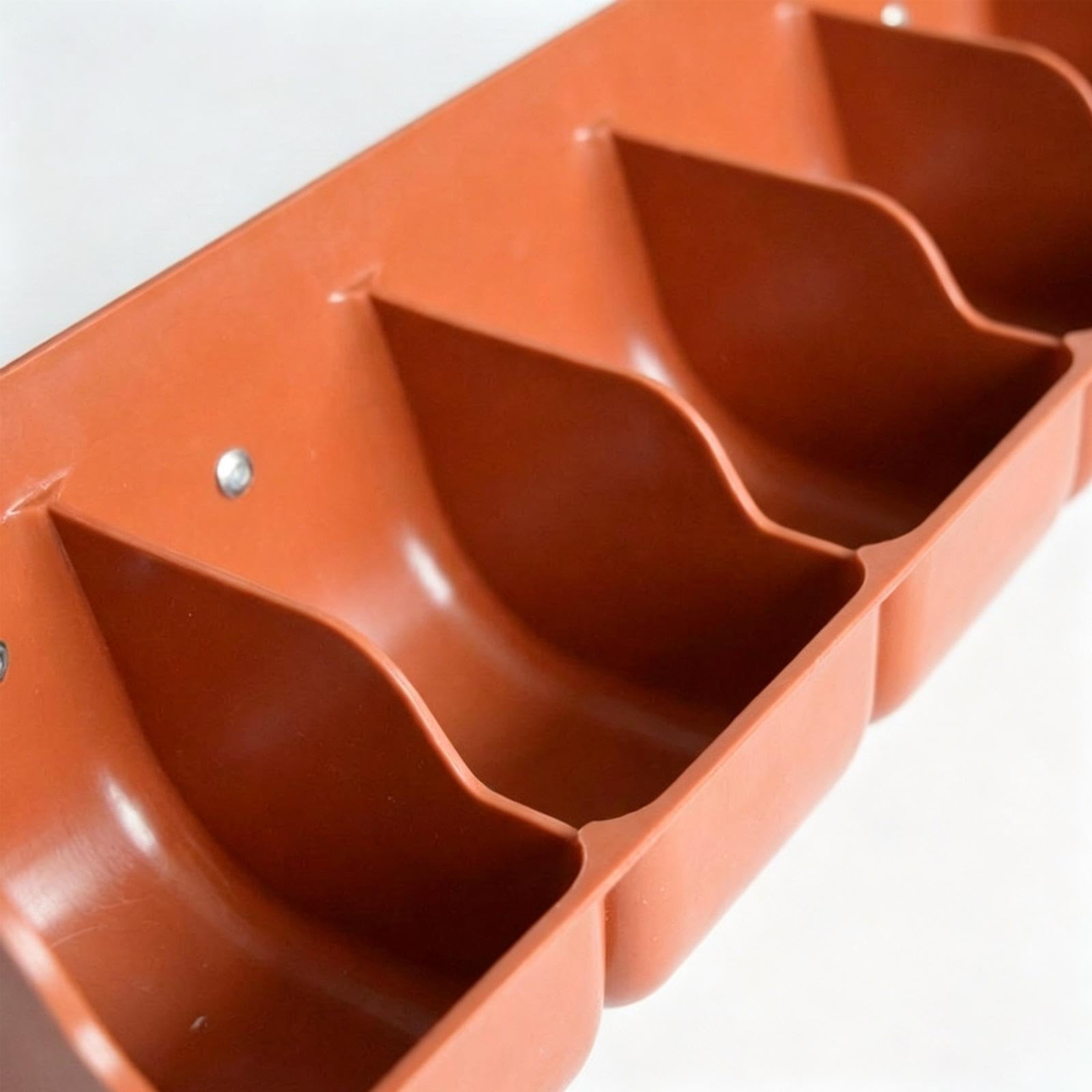 Comedero para Lechones, Bandeja Organizadora Multifuncional Y Resistente para Ovejas, con Ranura para Alimentar Cabras Y Ganado Vacuno, Rojo Marrón