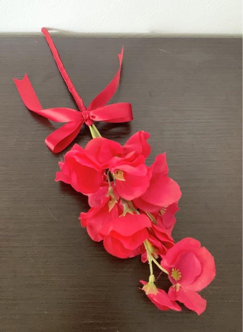 花　アートフラワーブーケ　赤いスイトピー　プレゼント　パーティー Amazon.co.jp: 【人気No.1】 赤いスイートピー造花32cm2束