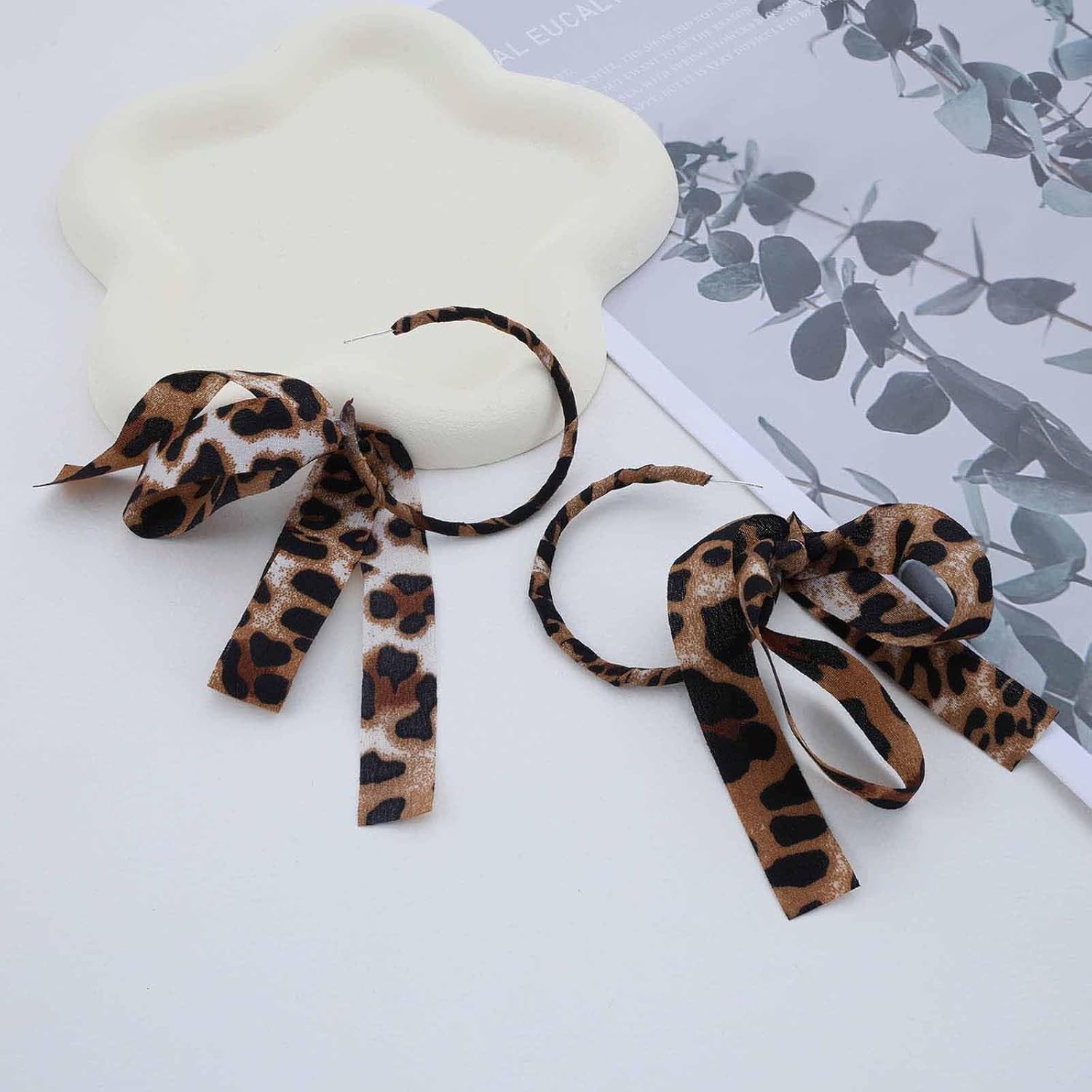 Andelaisi Boho Leopard Print Earrings Leopard Hoop Earrings Large Hoop Stud Hollow Circle Studs for Women - Image 5