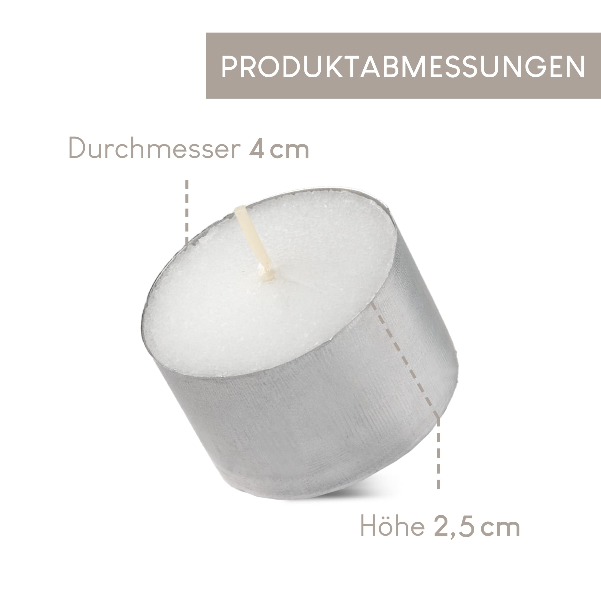 Abbey Hoes showt haar kerstballen in transparante lingerie