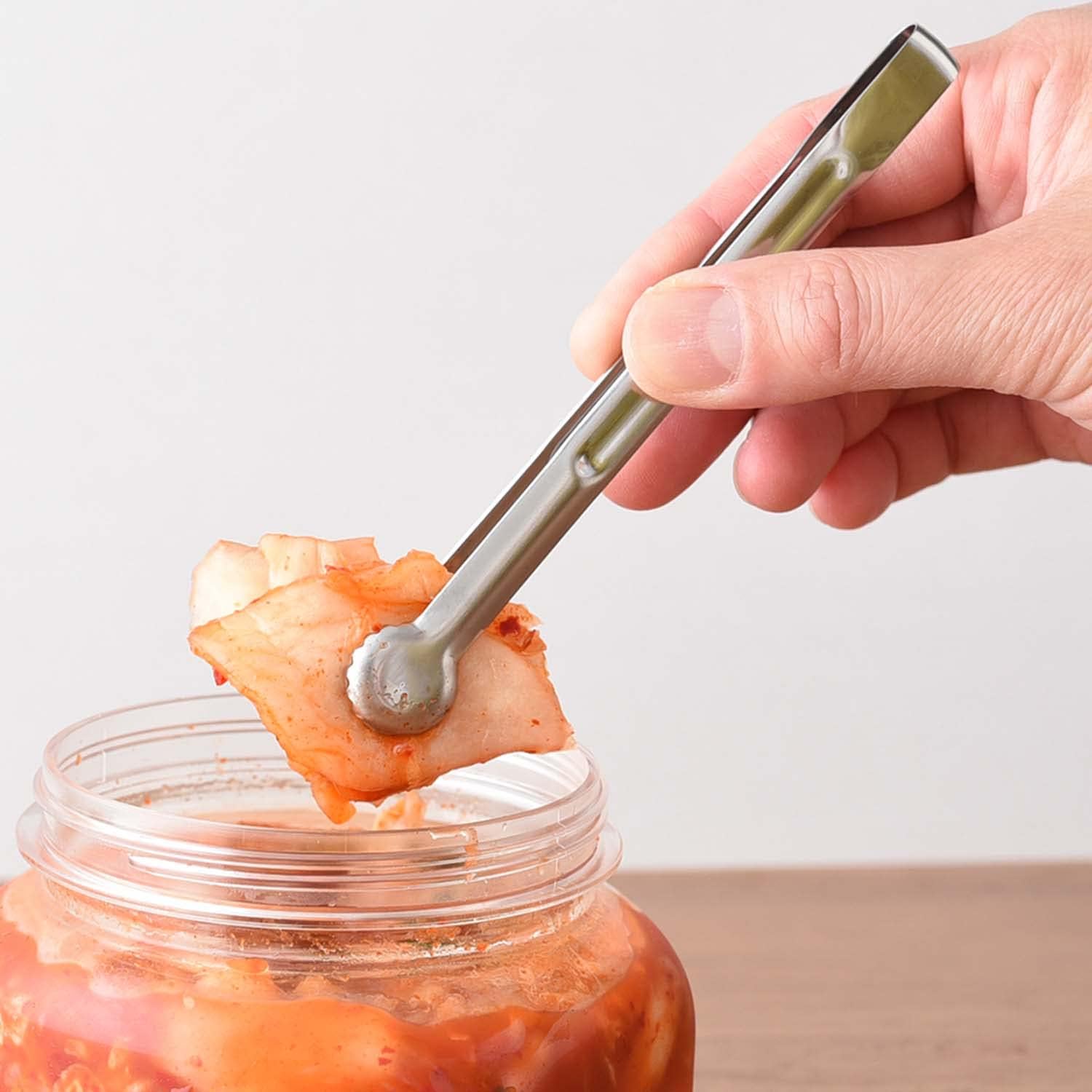 Ernest A-77608 Condiment Tongs, Serrated Tip Shape (Firm Catch), Easy to Grab and Serve, Stainless Steel (Exquisite Size Tabletop Tongs), A Brand Used by Major Restaurants (Silver)