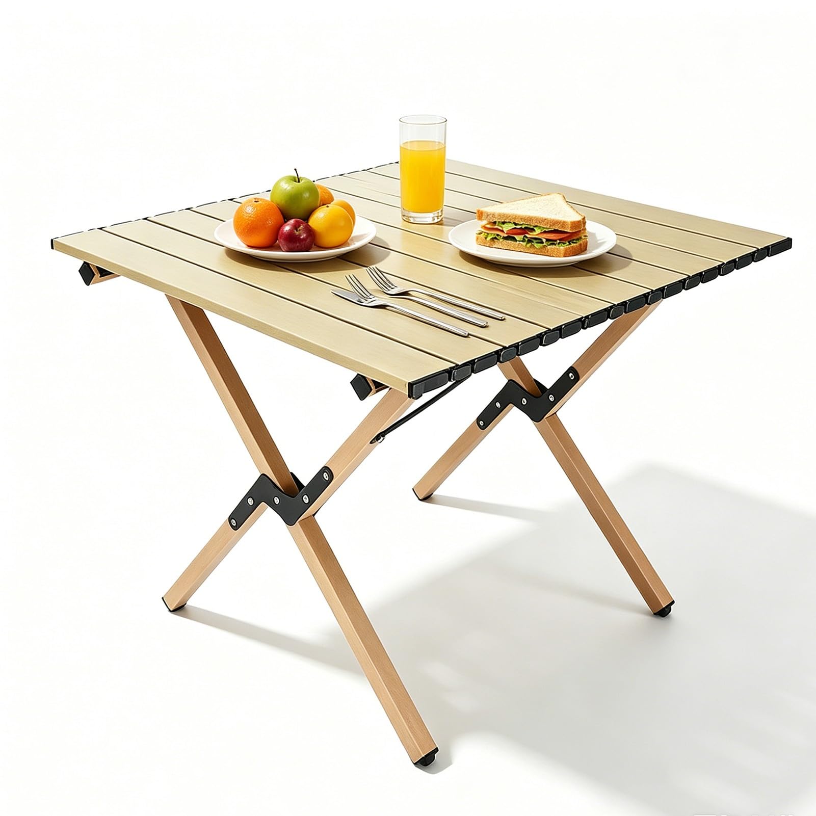 Table camping pliante beige pour vos petits-déjeuners en plein air à deux
