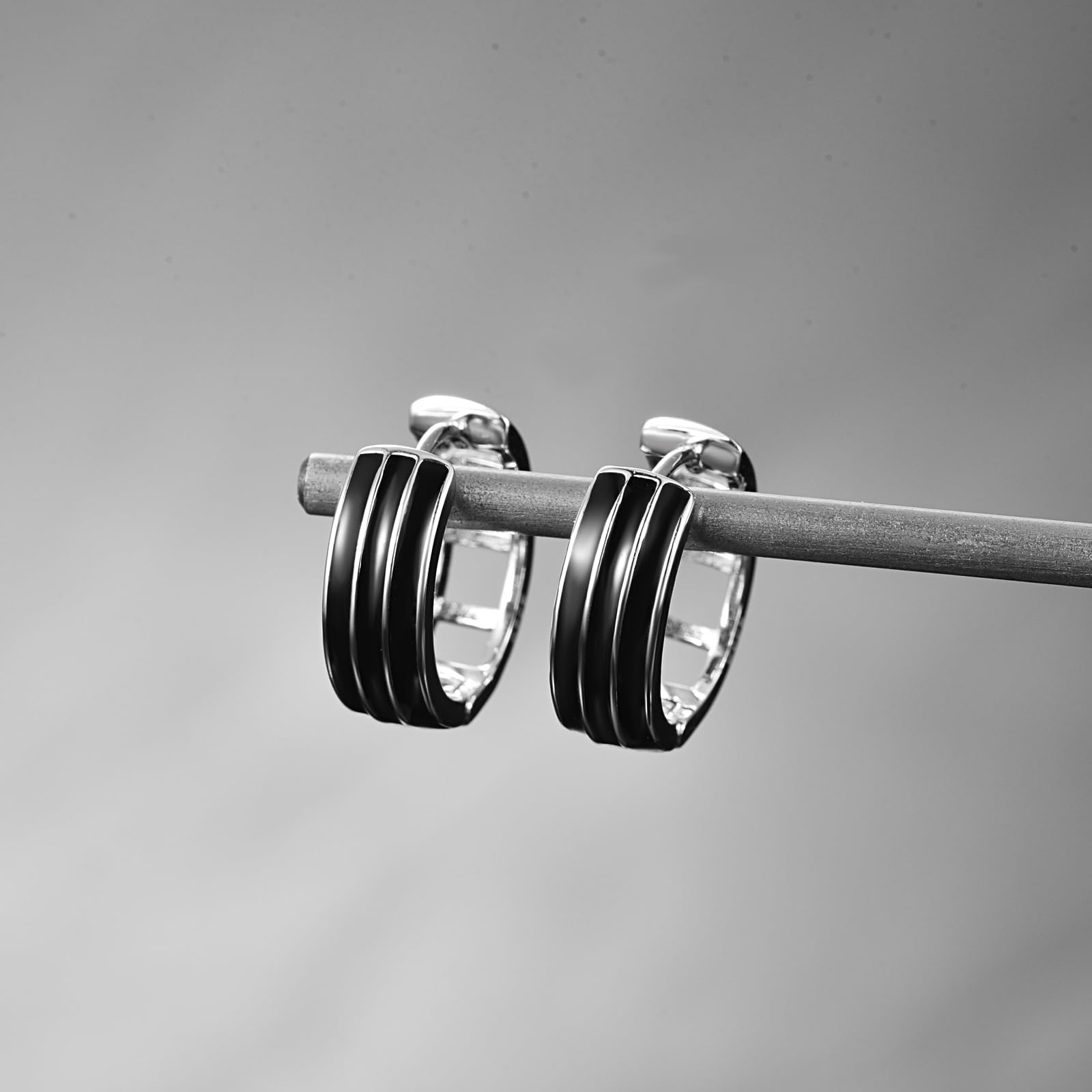 ADMETUS Hoop Earrings 925 Sterling Silver Black Sleeper Earrings Hypoallergenic Huggie Earrings Jewellery Gifts for Men Women with Gift Box
