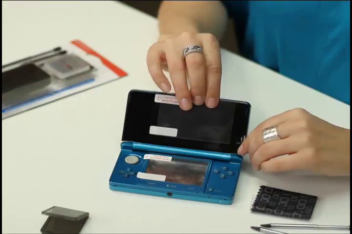 ニンテンドー3DS - new ニンテンドー3DS＋ カバー＋ クリーナーセット Amazon.com: PowerA Nintendo Official Clean and Protect Kit for 3DS