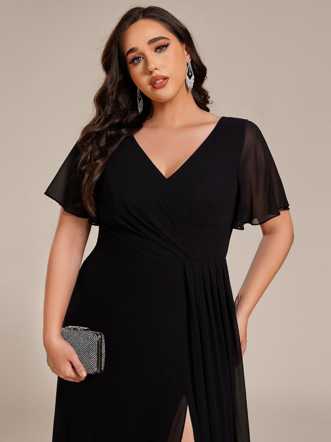 Ever-Pretty Plus Women's Plus Size Formal Dress V Neck Chiffon Ruffles Sleeves Long Bridesmaid Dresses with Side Slit - Image 5