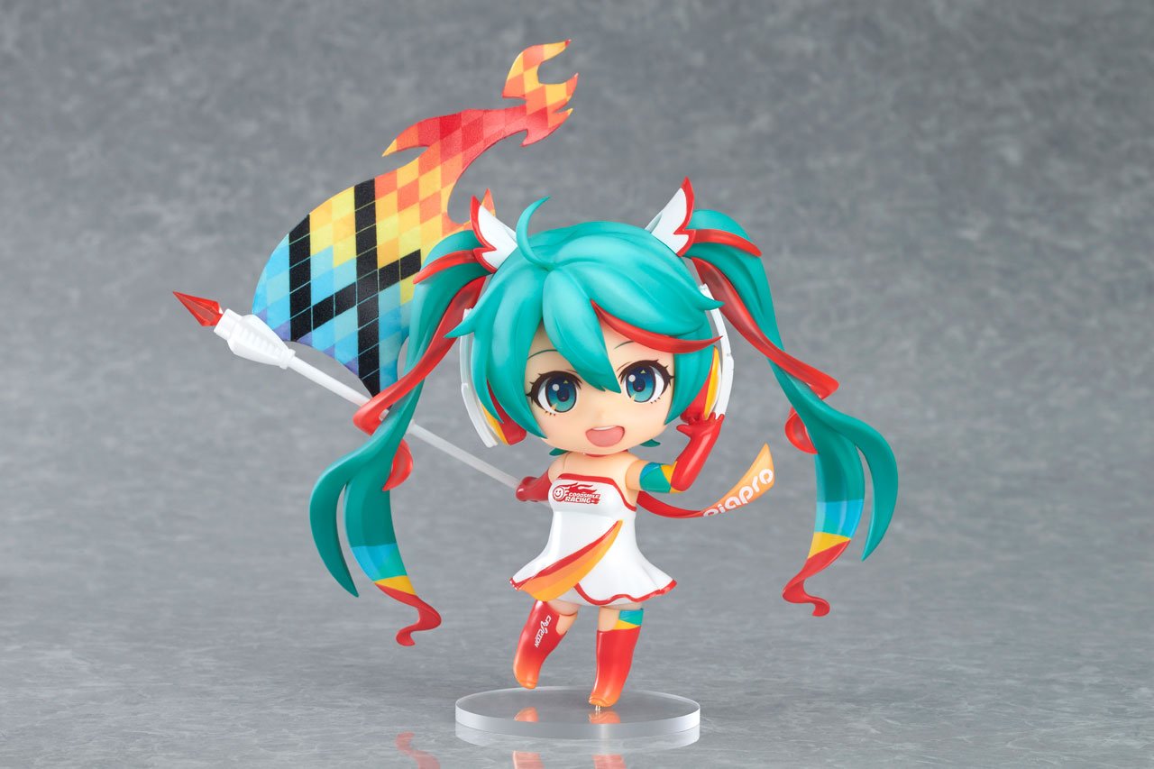 Amazon.co.jp: ねんどろいど レーシングミク 2016 Ver