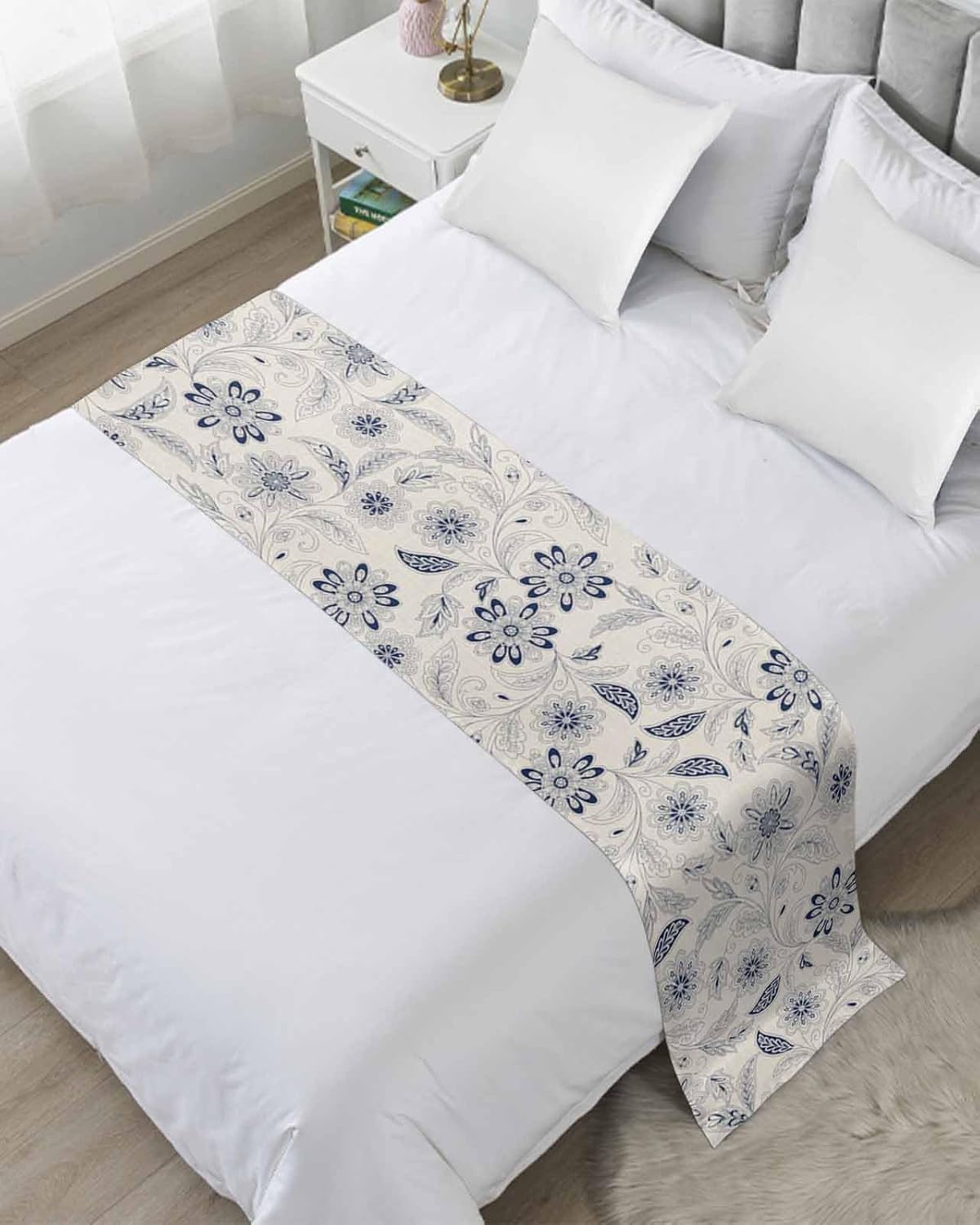 Blue Flower Vintage Bed Runner Scarf Cal King Size, Abstract Ethnic Floral Pastoral Luxury Bed Throw Runners & Scarves for Twin Full Queen King Foot of Bed, Bedroom Hotel Decoration, 102"x20"