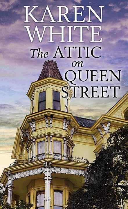 The Attic on Queen Street (Center Point Large Print)