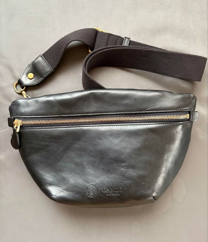 極美品 入手困難✨GANZO GUD ST サコッシュM ショルダーバッグ Amazon.co.jp: GANZO GUD ST サコッシュM ショルダーバッグ : ファッション