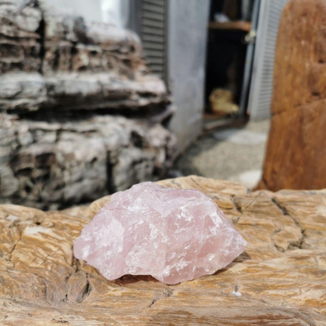 Amazon.co.jp: ローズクォーツ 原石 虹入り 445 紅水晶 鑑賞石 石 置物 Amazon.co.jp: ローズクォーツ 原石 虹入り 445 紅水晶 鑑賞石 石 置物