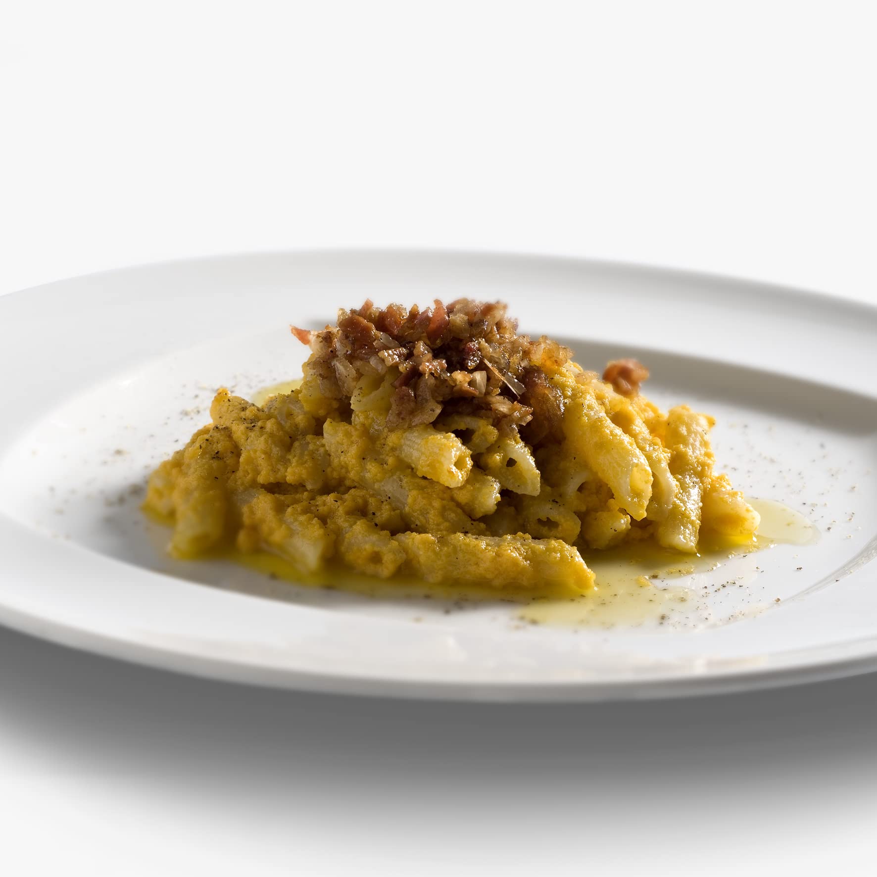 Wolf, Guanciale di Sauris avec viande 100 % italienne, légèrement fumé avec technique de fumage traditionnelle en bois de hêtre, sans gluten, vide entier 1,55 kg (poids minimum garanti)
