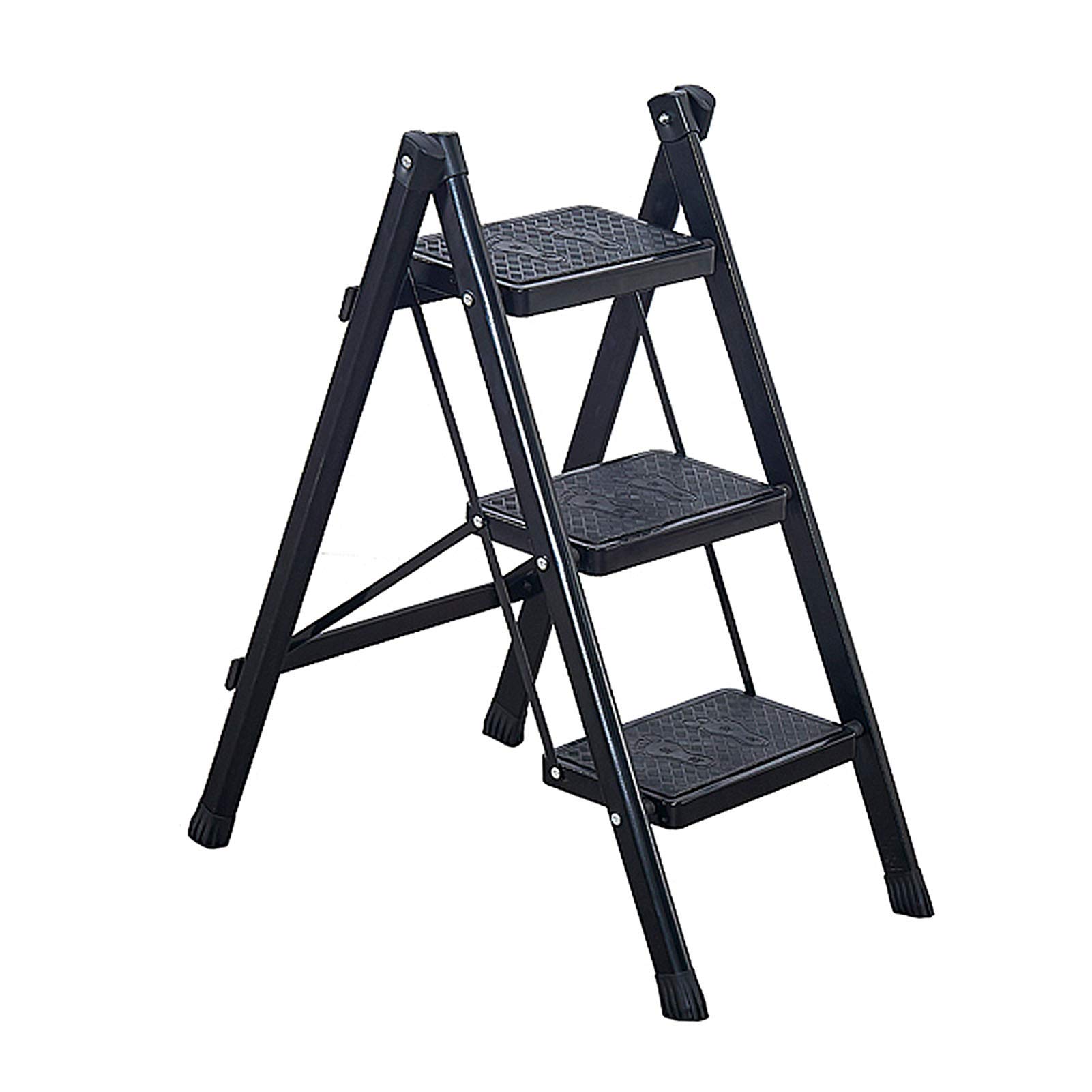 Escabeau pliant robuste pour ne plus glisser lors des travaux en hauteur