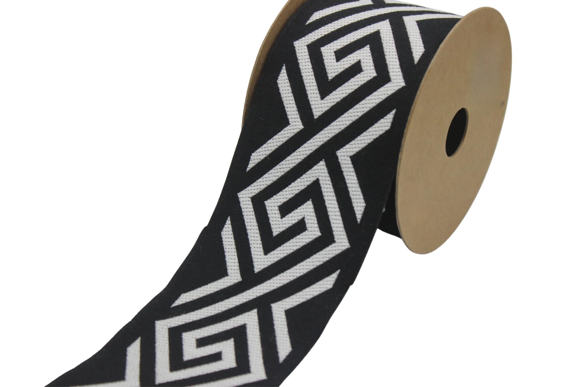Ruban jacquard brodé de haute qualité pour la finition de draperies et rideaux V9 174