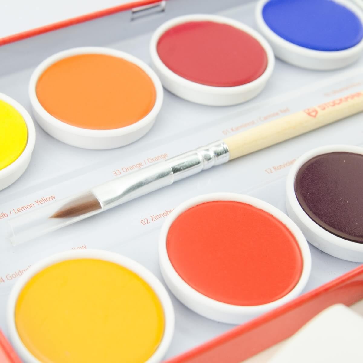 Stockmar Set di scatole di colori opachi (12 colori per pentole, tubo di vernice bianco opaco, pennello e tavolozza)