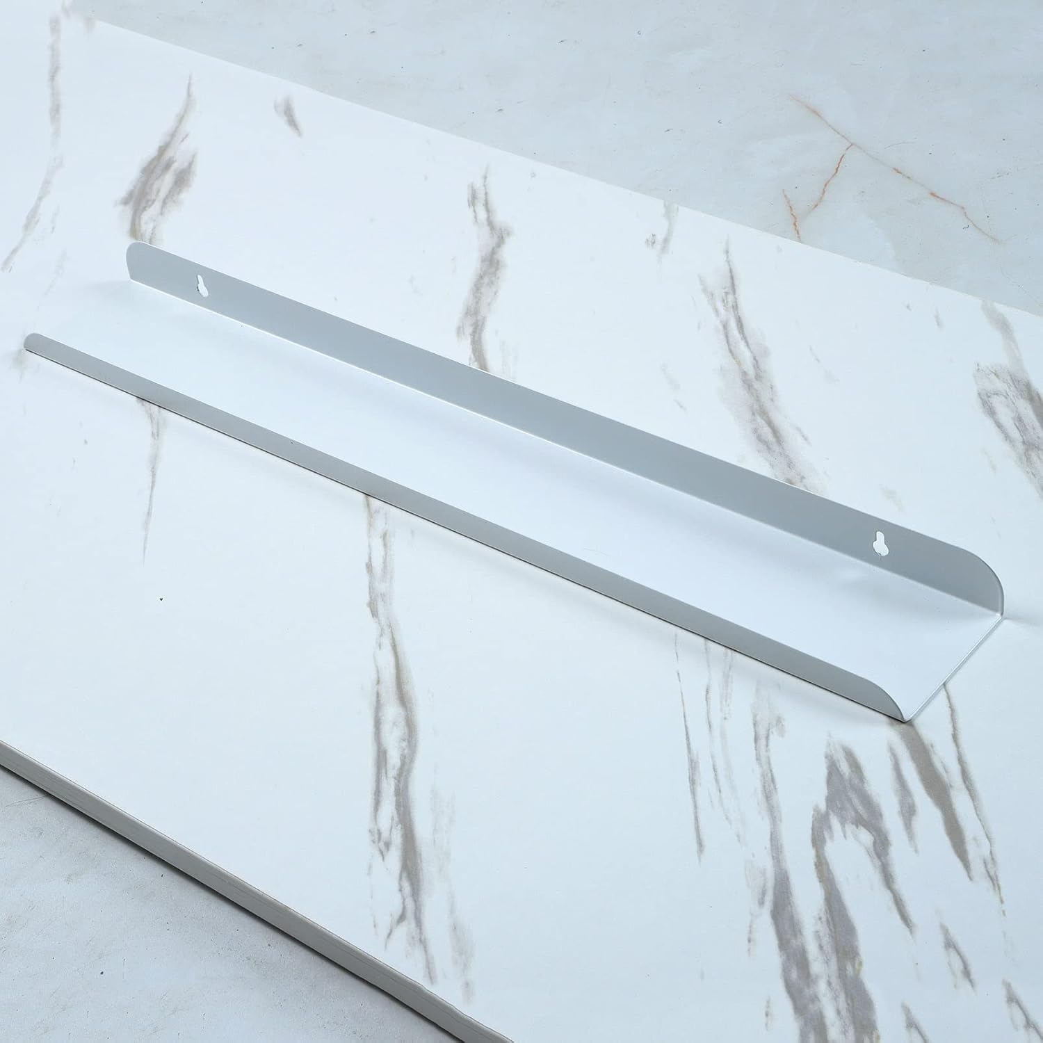 WallMounted Display Rack Nail Polish Shelf Organizer