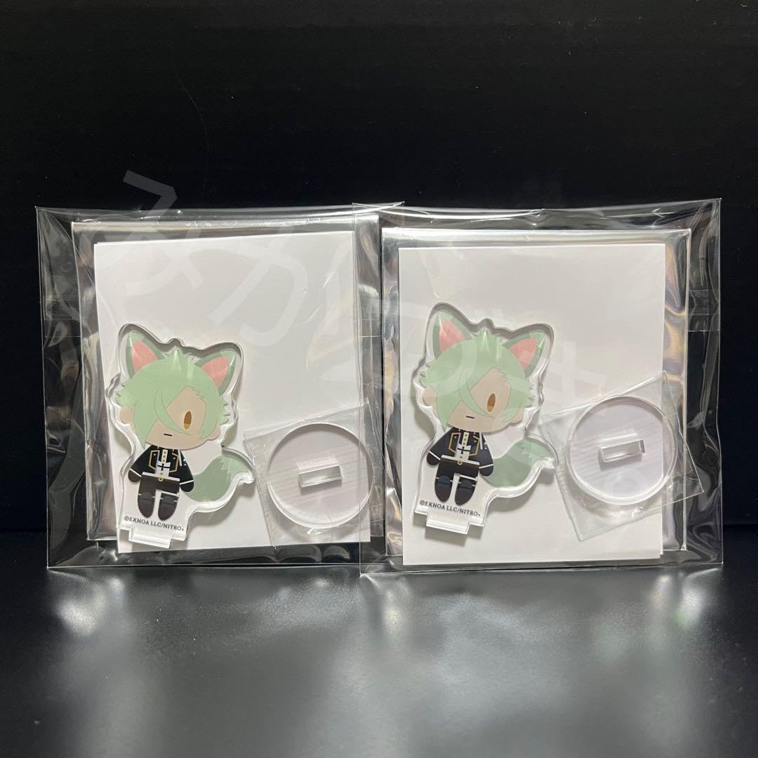 Amazon.co.jp: 日本刀と未来展 刀剣乱舞 御狐装備 きつね 御伴散歩