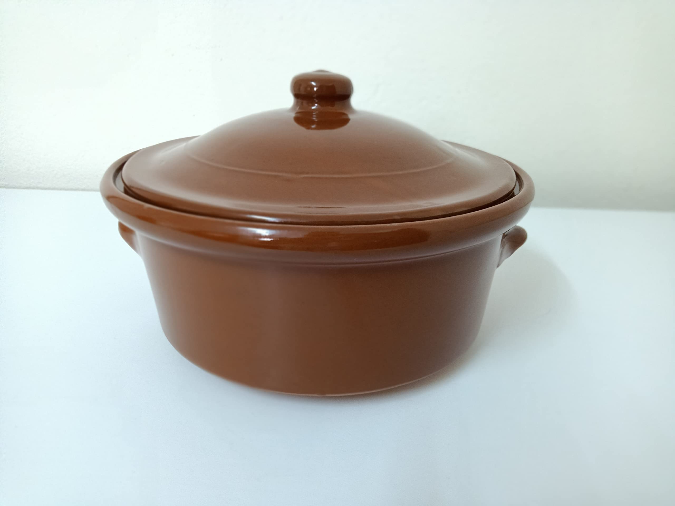 OFERTA SOPERA CAZUELA ARTESANAL de 25cm. Cocotte Olla de cerámica. Color marrón barro. Producto EXCLUSIVO. "ENVÍO GRATIS". NOVEDAD. Biosa.