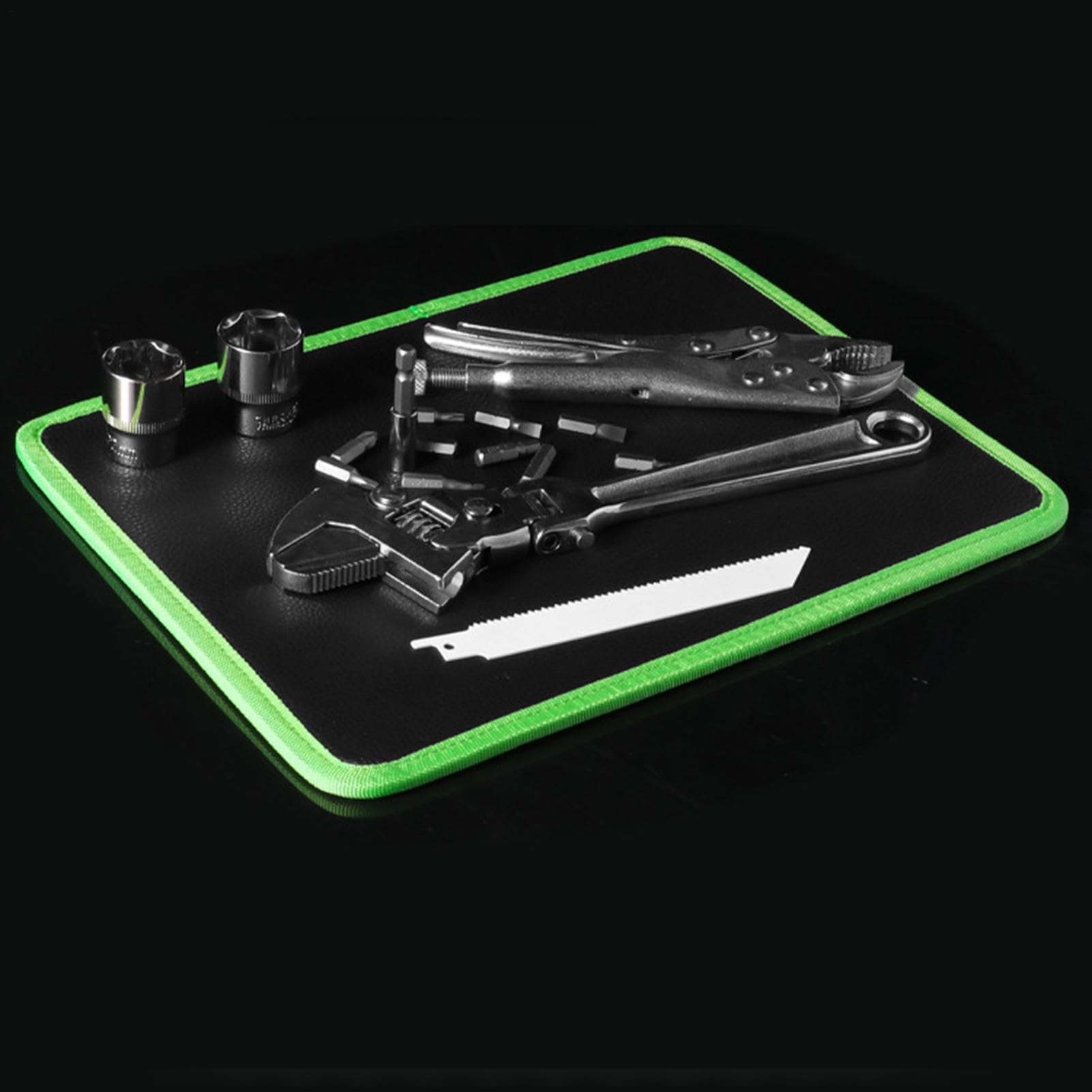 Tappetino Magnetico Per Attrezzi 32,3 x 24,9 x 0,7 cm Organizer Flessibile | Cuscinetti Magnetici Attrezzi Per Tavolo Scrivania Progetti Elettronica Costruzione Auto Riparazione Officina Garage