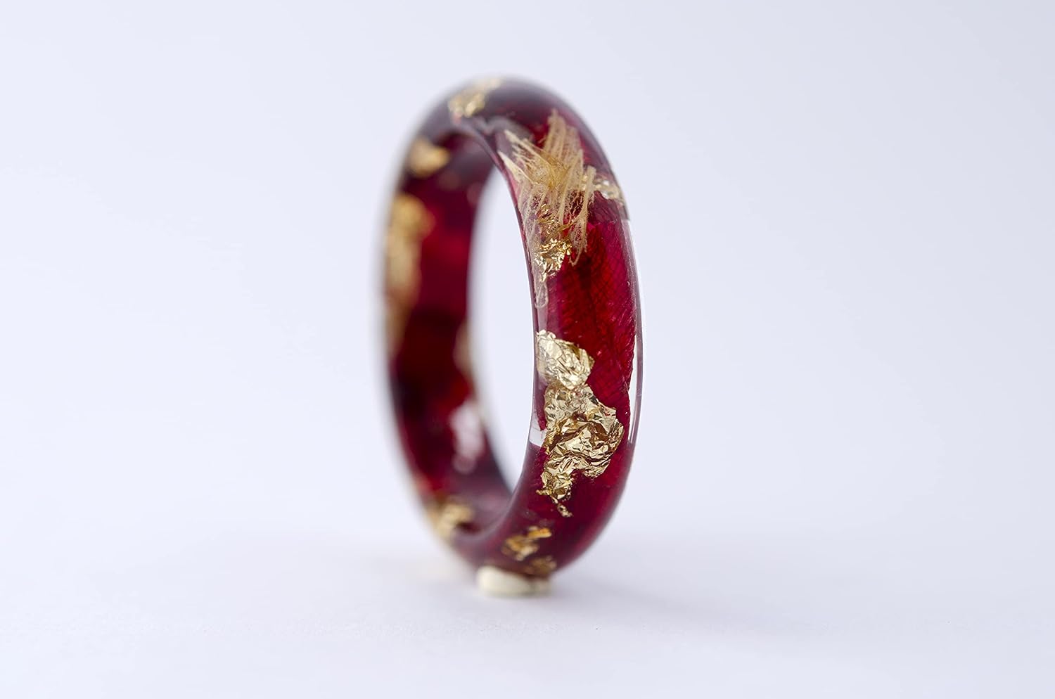Eco Resin Ring with Burgundy Tulip Petals and 24K Gold. Bohemian Resin Ring.