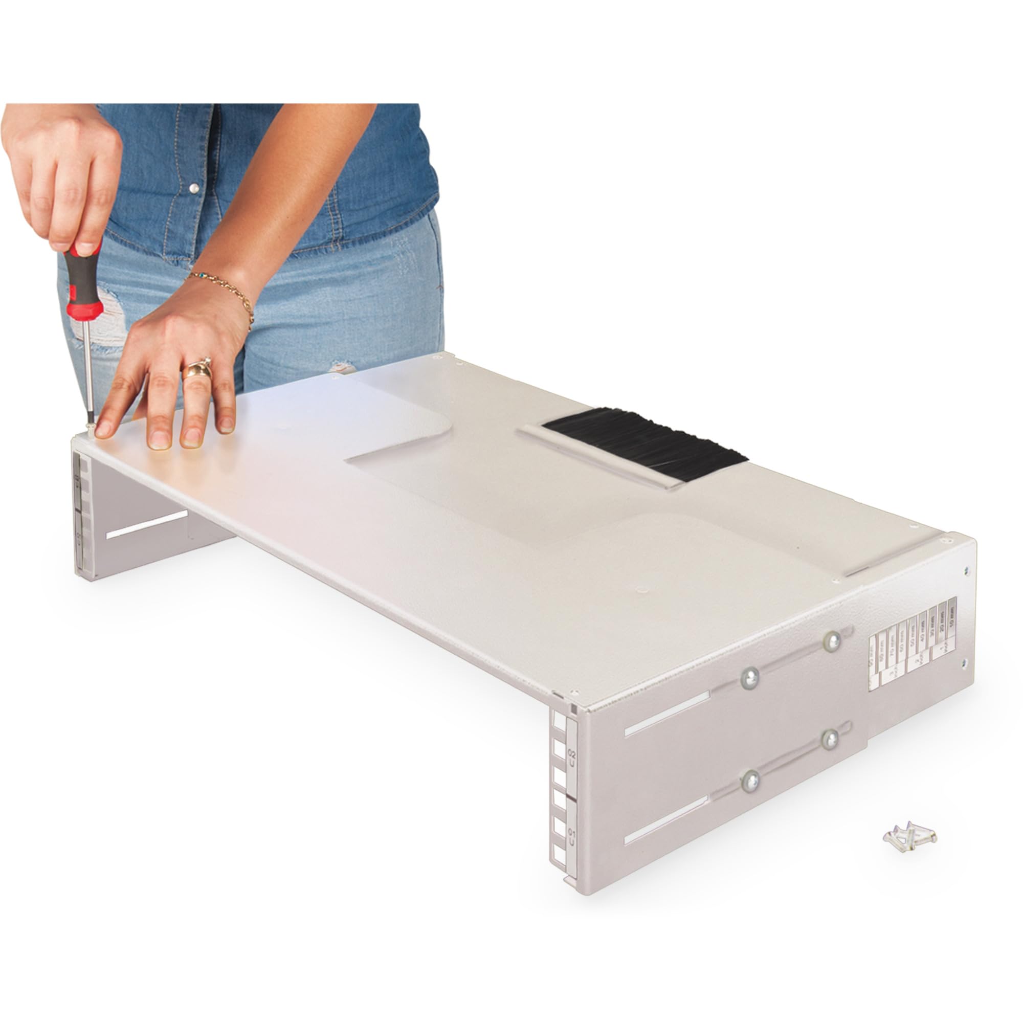 DIGITUS Top or Base closing Panel for Patch bracket with Brushed Cable Entry, Grey (RAL 7035)