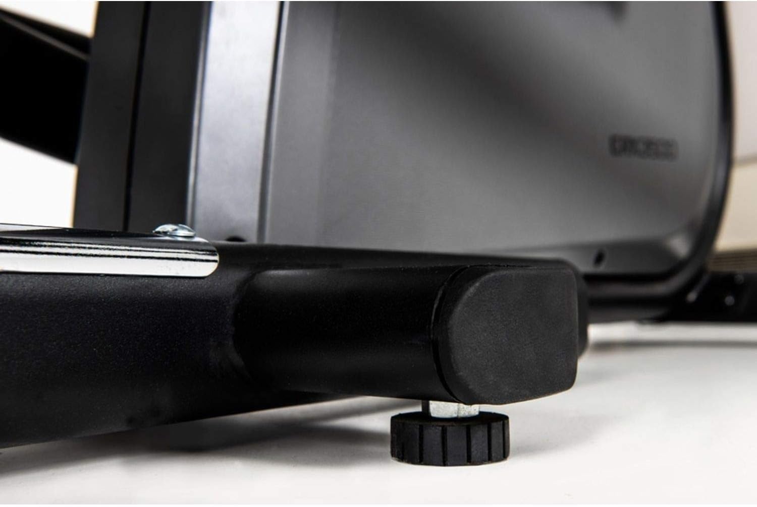 Smartphone and tablet holder on the elliptical trainer