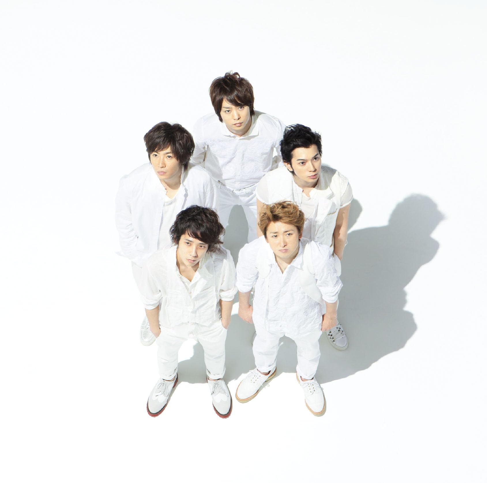Amazon.co.jp: Beautiful World (通常盤) - 嵐: ミュージック