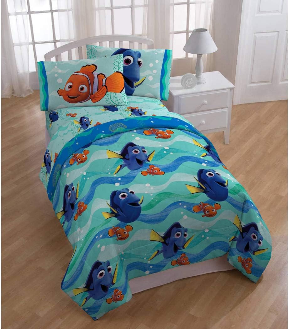 5 Piece Blue Kids Finding Dory Themed Comforter with Sheets