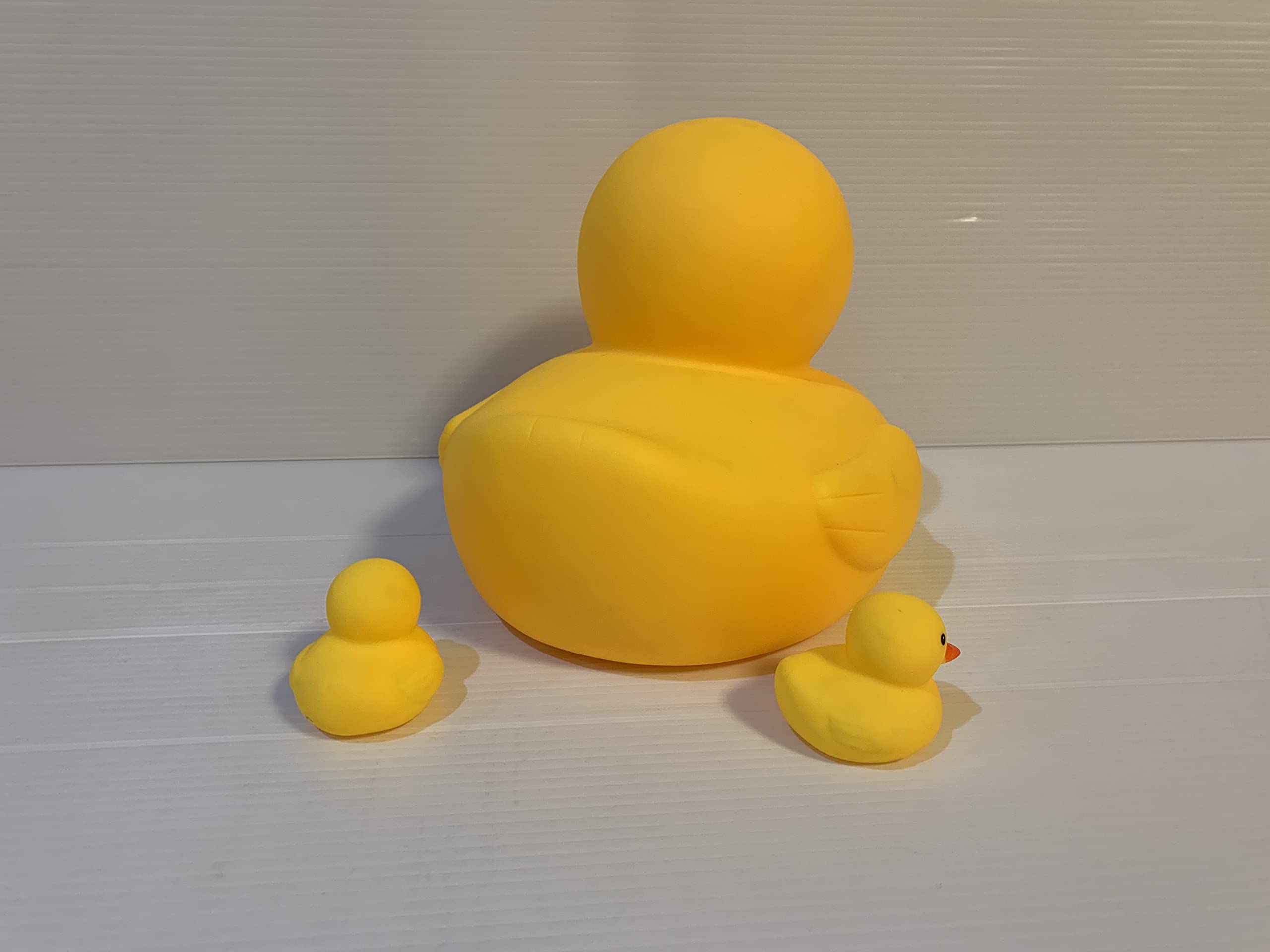 Amazon.co.jp: とっても大きなアヒルさん 超特大 26cm : おもちゃ