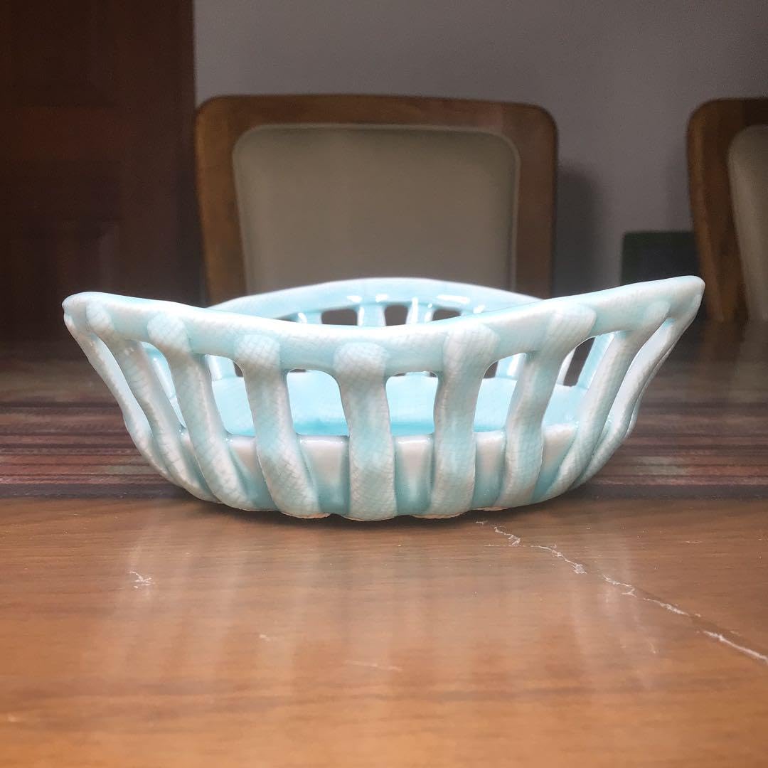 Amazon.co.jp: 有田焼 真光窯 『青磁透かし木の葉』 小鉢 5枚 : ホーム