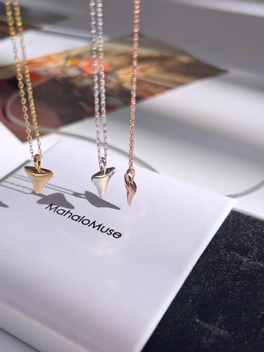 Shark Tooth Shape Pendant Necklace for Women18K Gold Dipped 24K White Gold Dipped Rose Gold Shark Tooth Strength Meaningful Necklace Gift For Mom Women