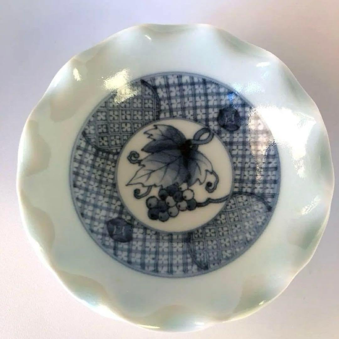 有田焼 李荘窯 染付市松文 輪花鉢 2客セット 有田焼 李荘窯 染付市松文 有田焼 李荘窯 染付市松文 輪花鉢 2客セット 有田焼 李荘窯 染付市松文