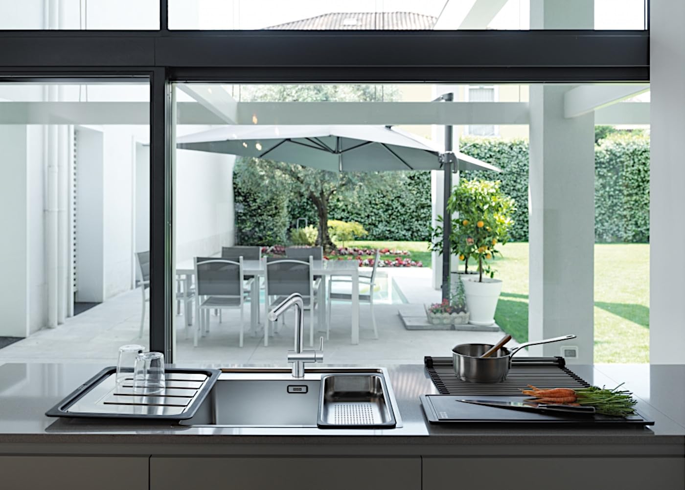 Franke- Rubinetto per lavello da cucina, con beccuccio estraibile Atlas NEO, in acciaio INOX, 115.0521.438 colore: Grigio