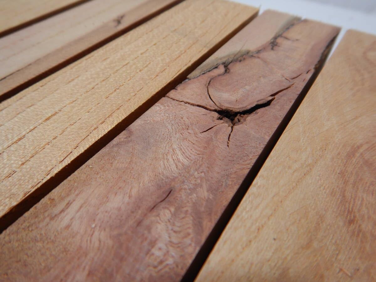 木っ端クラブ スタート 欅 角材 端材 14本入り 約30mm角 2面プレーナー済 木材 木工 DIY A30