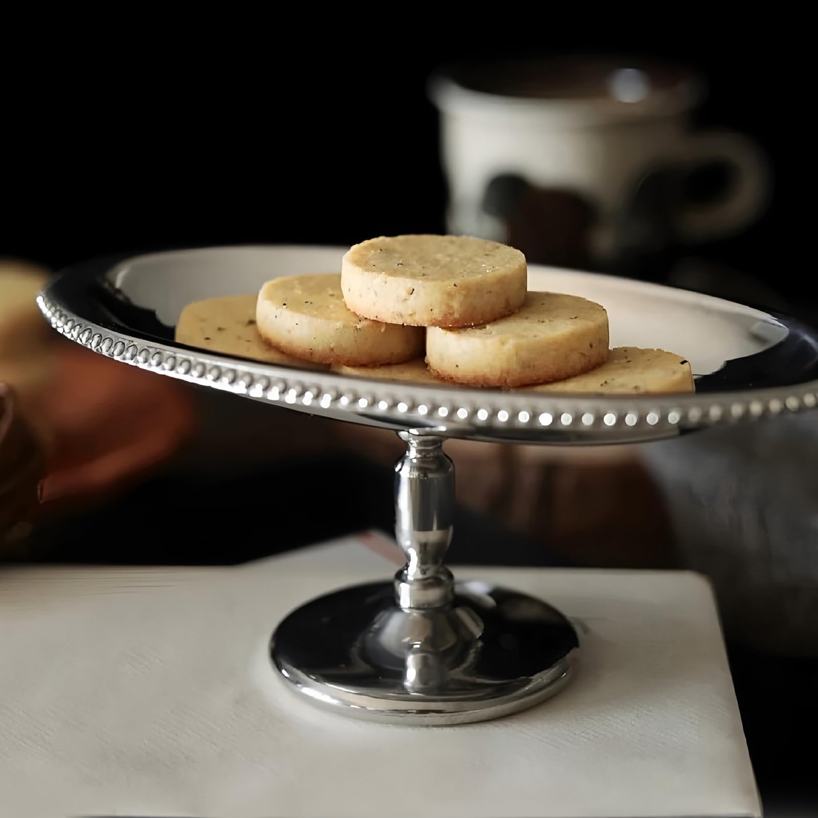 Dessertbecher aus Edelstahl, 4 ovale Eisschalen Ovale Teller mit hohen Füßen Wiederverwendbare Becher mit Fußständer Für Eiscreme, Obst, Pudding, Snacks und Desserts (B)